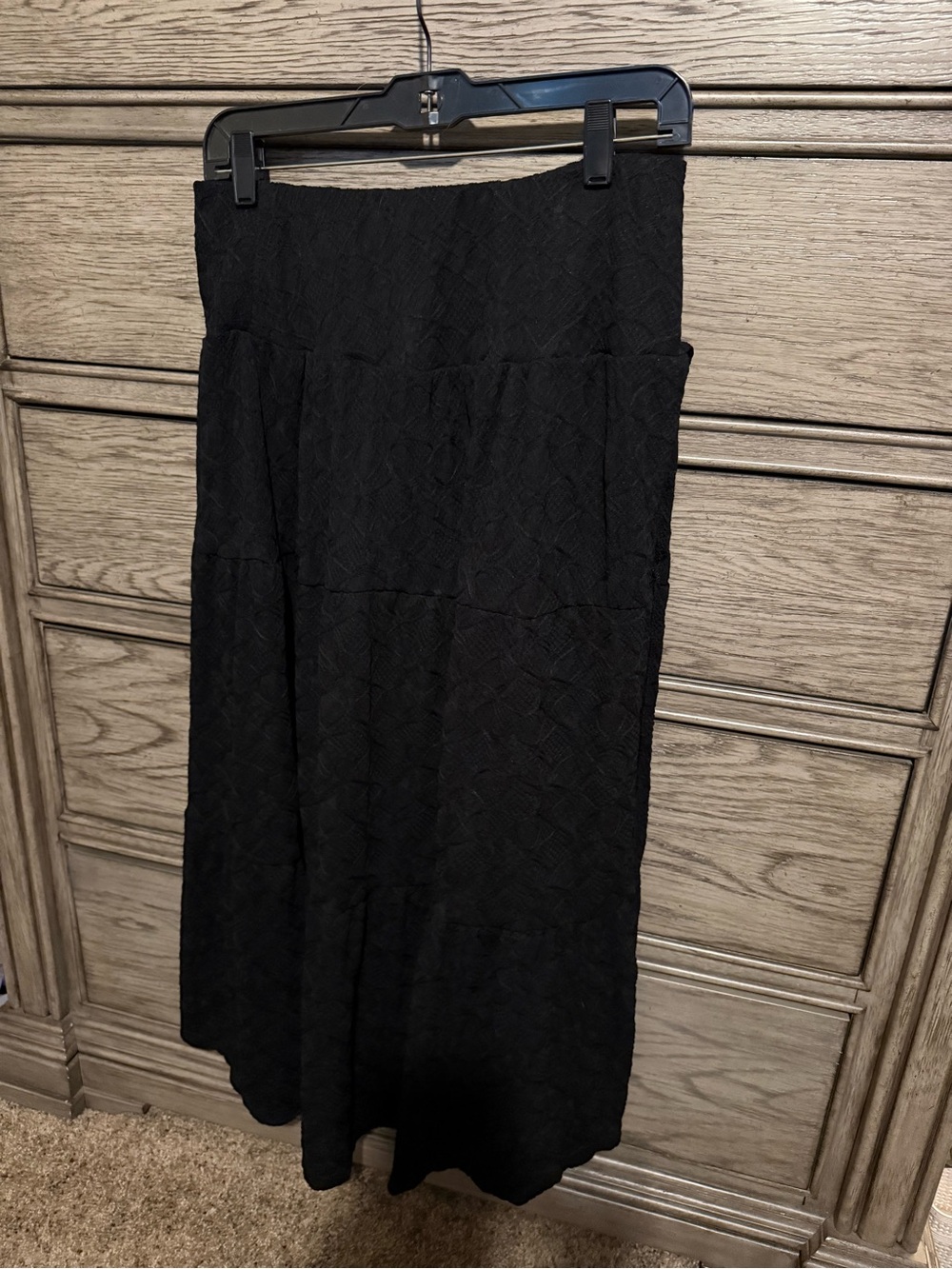 SHEIN Black Textured Maxi Skirt